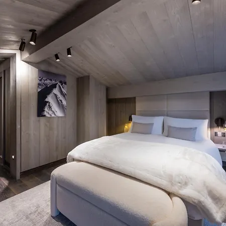 Chalet Crystal *